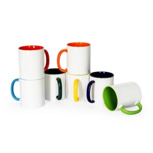 CANECA EM CERÂMICA BRANCA COM PARTE INTERNA E ALÇA COLORIDA