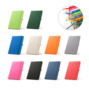 CADERNO A5 DE CAPA DURA EM PET 100% RECICLADO, COM PÁGINAS PAUTADAS RECICLADAS