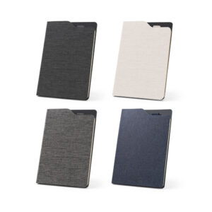 CADERNO A5 DE CAPA DURA EM TECIDO PET 100% RECICLADO, COM PÁGINAS PAUTADAS RECICLADAS