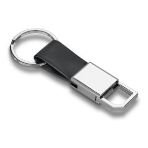 CHAVEIRO EM COURO SINTÉTICO E METAL