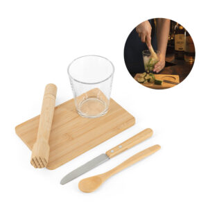 KIT PARA CAIPIRINHA COM 5 PEÇAS EM BAMBU